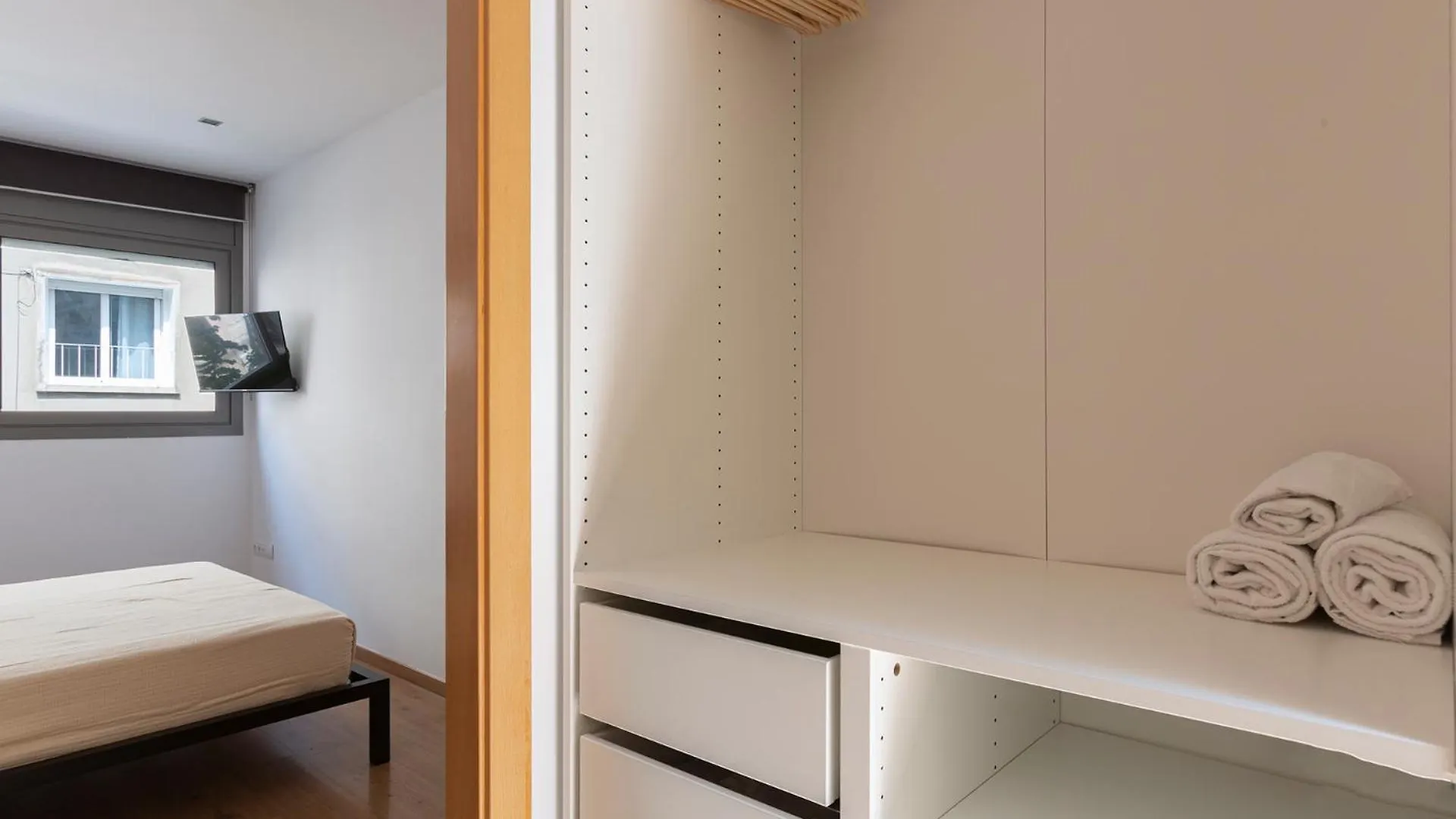 Apartmán 4263 - Ab Les Corts II Barcelona 0*,  Španělsko